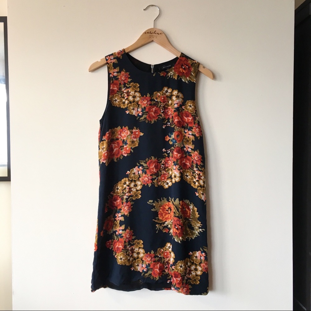 Olivaceous Modern Floral Shift Dress 0